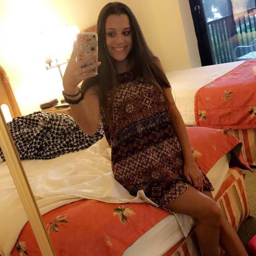 Meet your Posher, Victoria